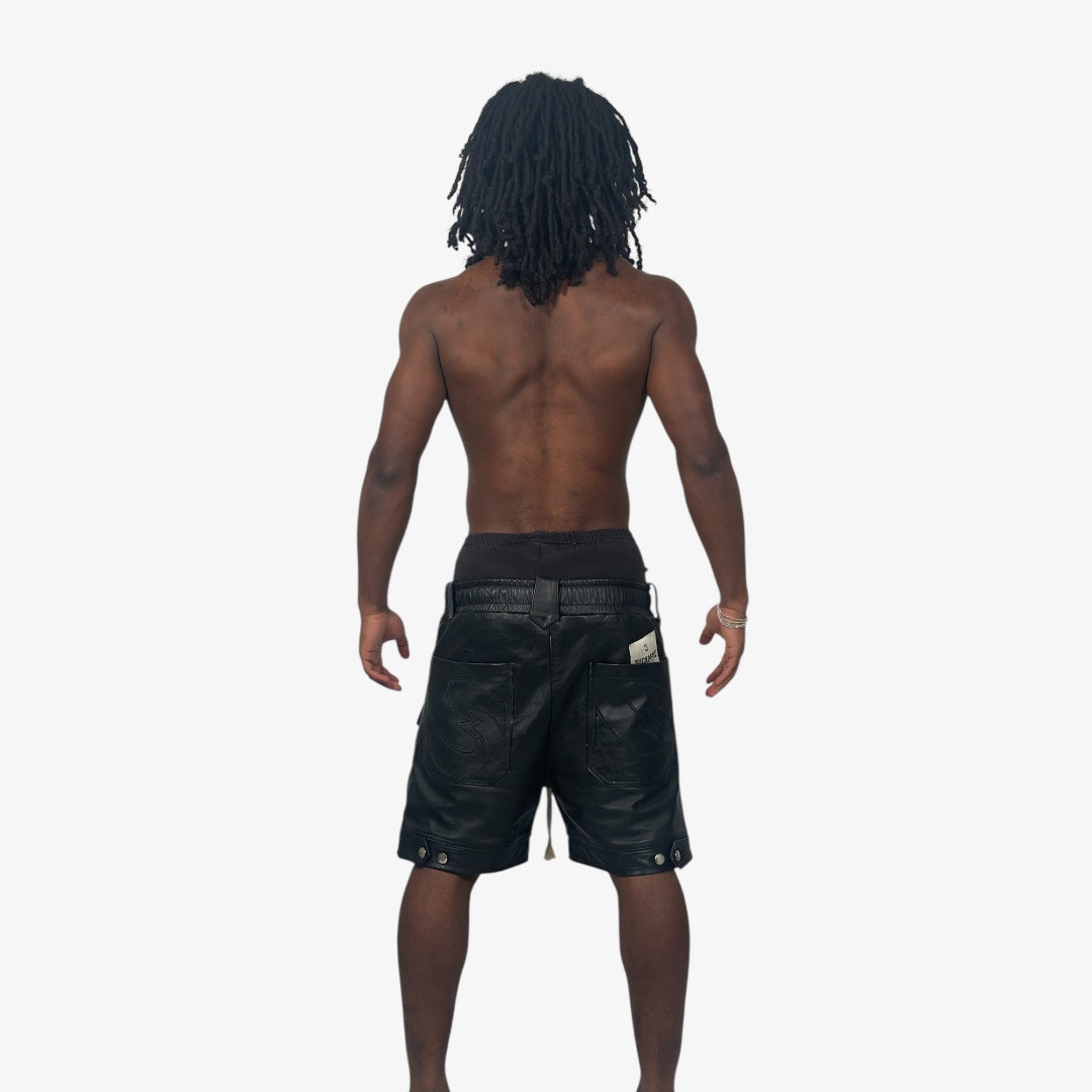 .S3V1 BLACK LEATHER SHORTS